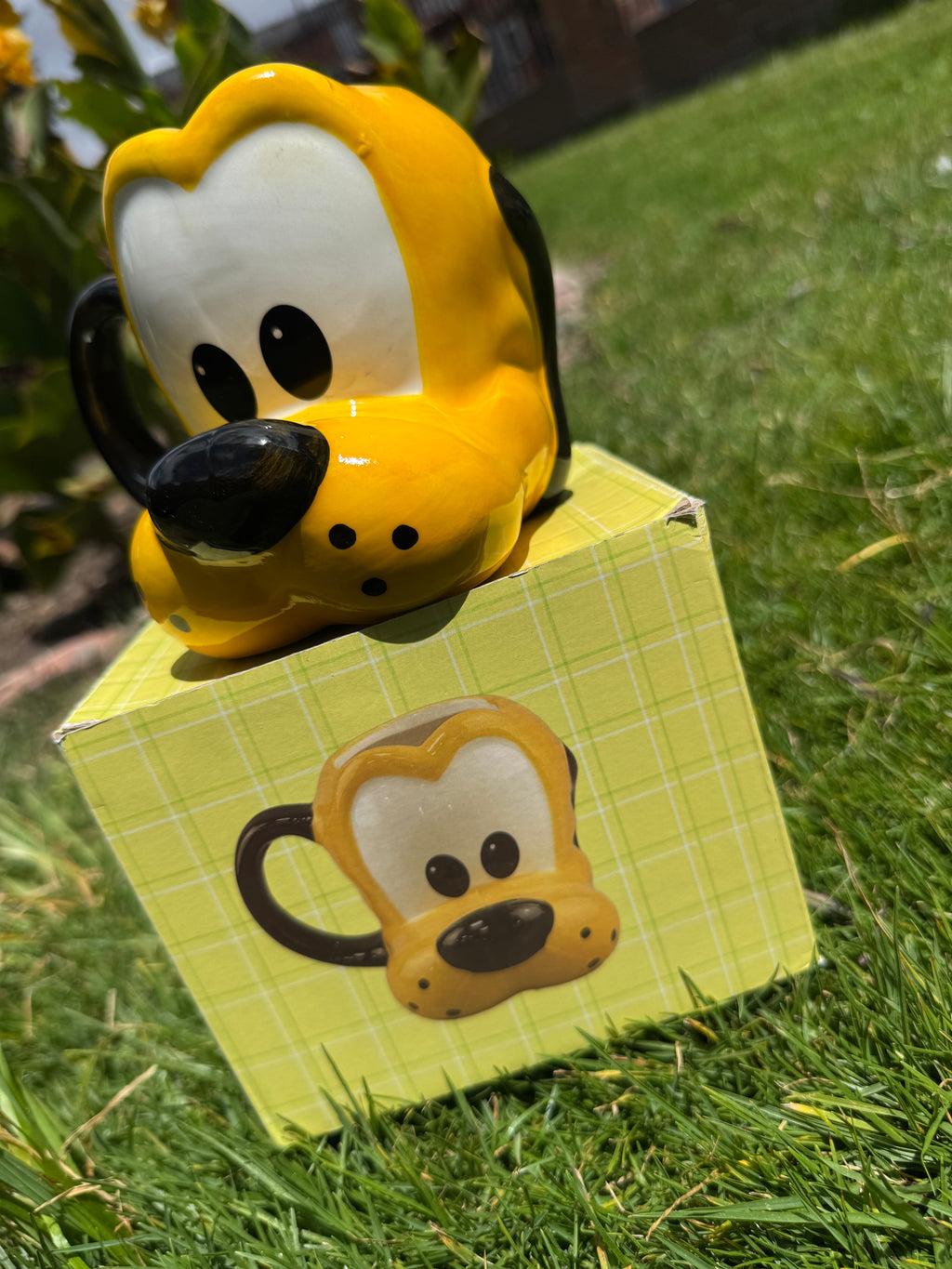Pluto Clásico
